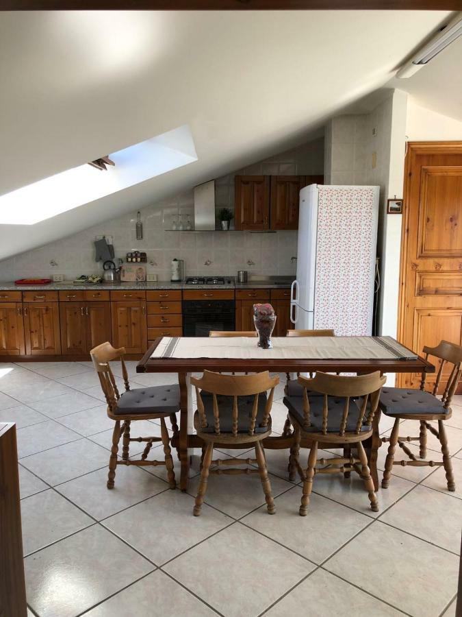Вилла Clementine'S House Ачиреале Экстерьер фото